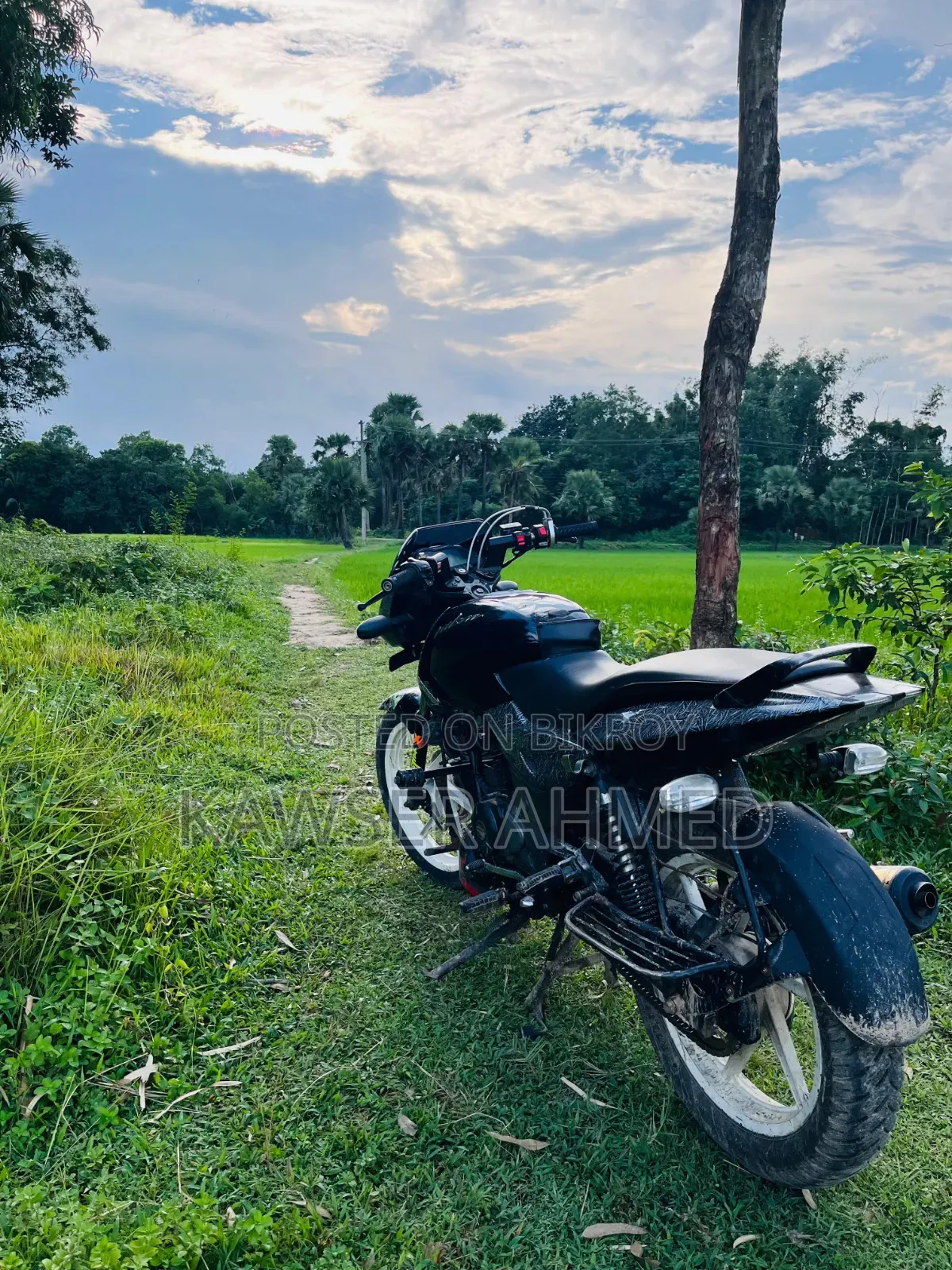 বাজাজ পালসার ১৫০ ২০২১ ব্ল্যাক
