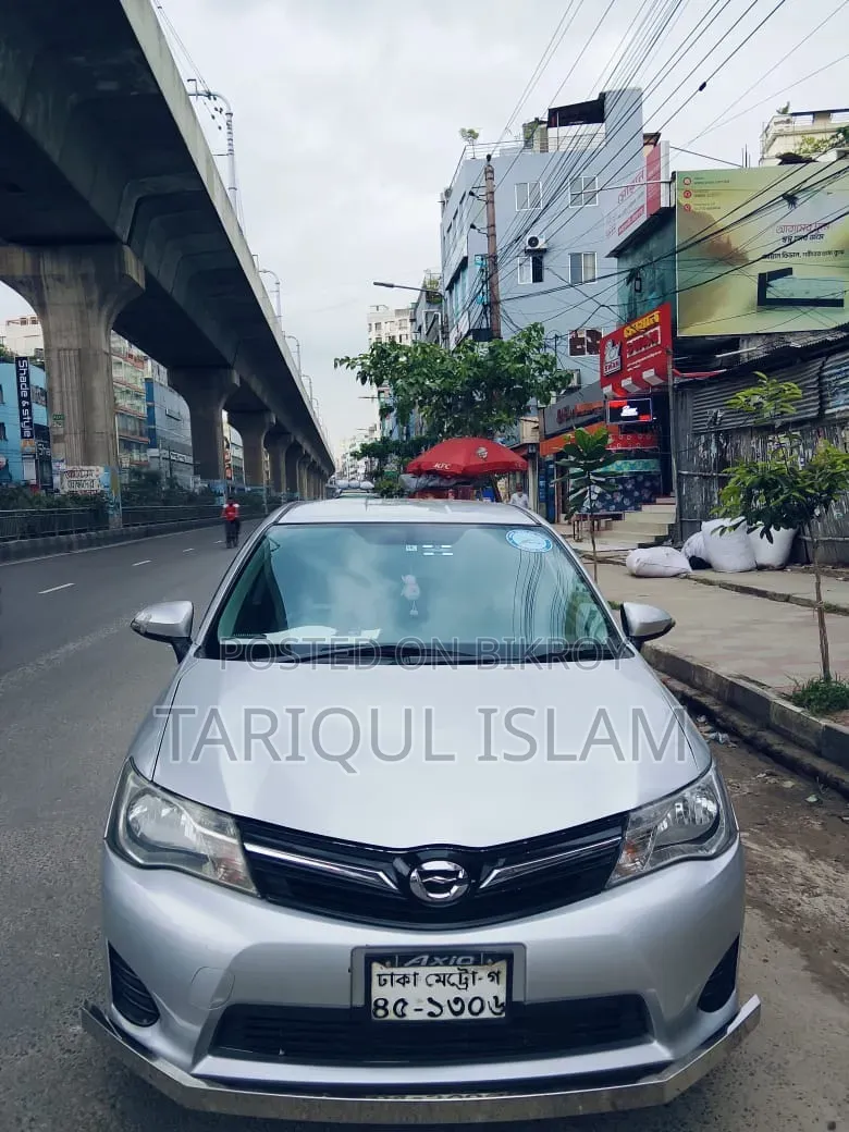 Toyota Corolla Fielder 2014 Silver