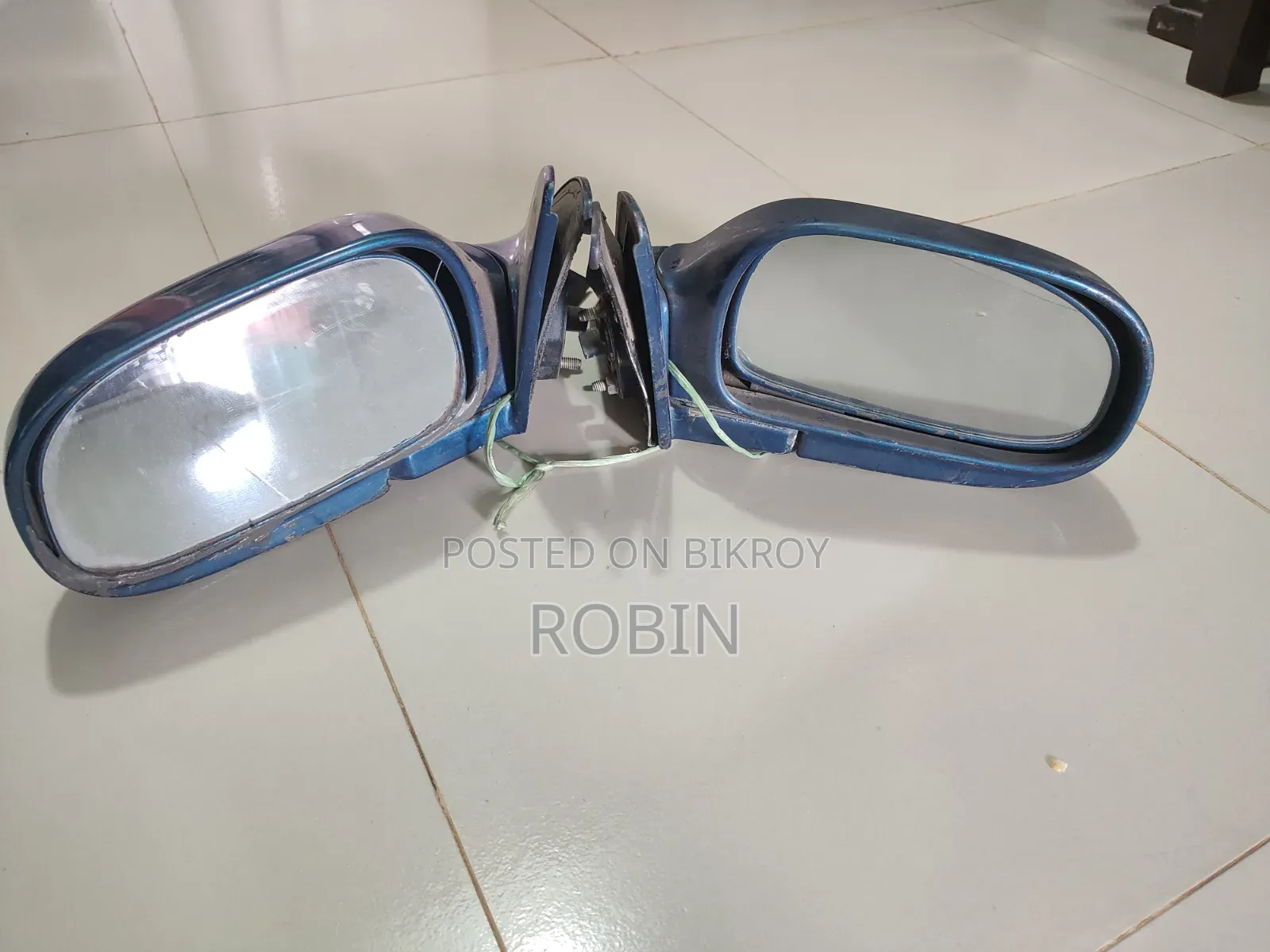 Toyota Corolla AE110/111 Manual Looking Glass