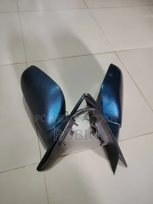Toyota Corolla AE110/111 Manual Looking Glass