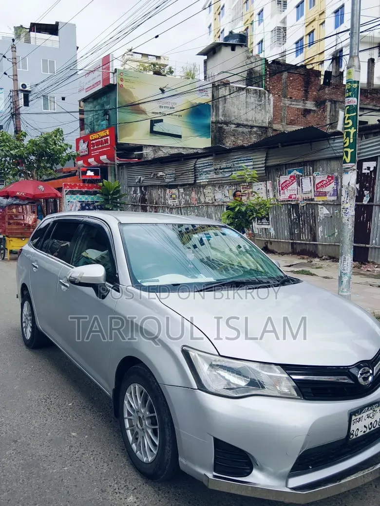 Toyota Corolla Fielder 2014 Silver