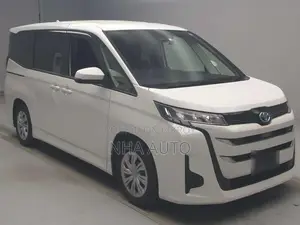 Toyota Noah 2022 Pearl