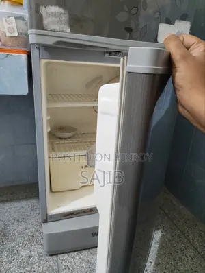 ফ্রিজ বিক্রি হবে