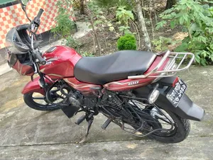 Bajaj Discover 100 2016 Red
