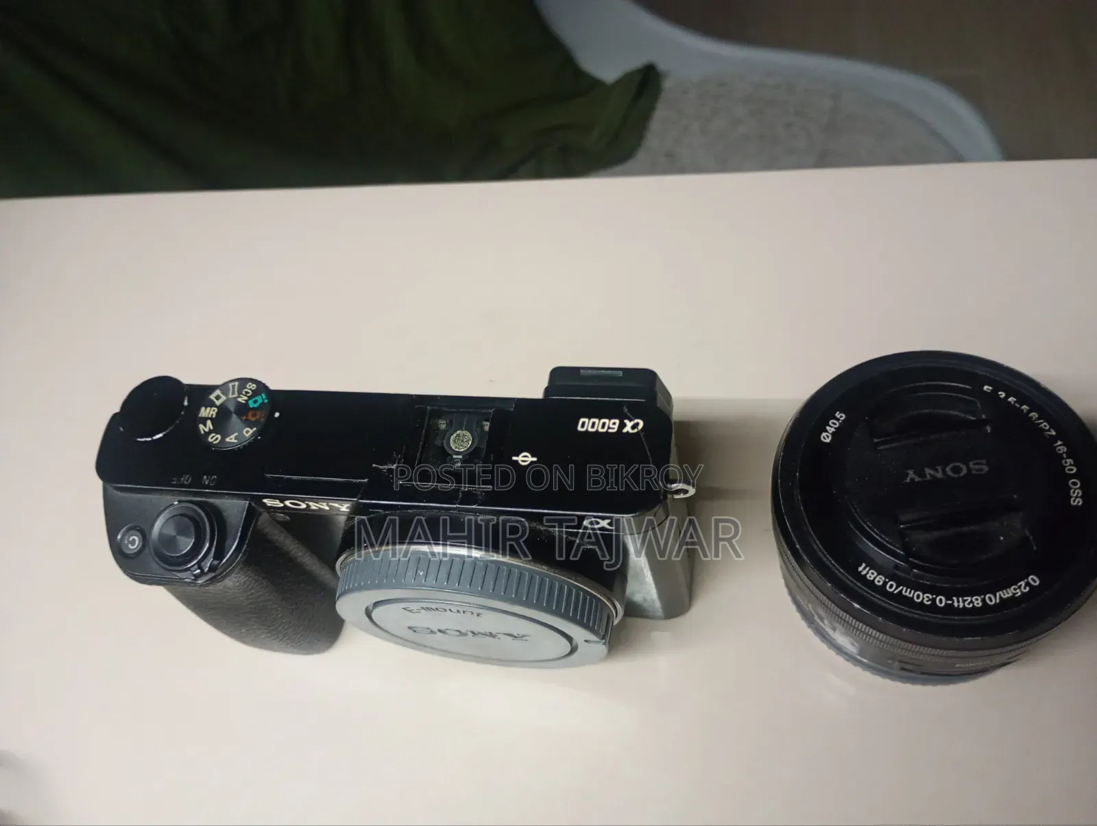 Sony A6000 Mirrorless Camera