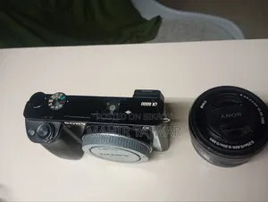 Sony A6000 Mirrorless Camera