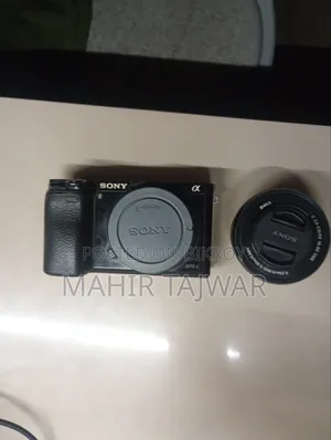 Sony A6000 Mirrorless Camera