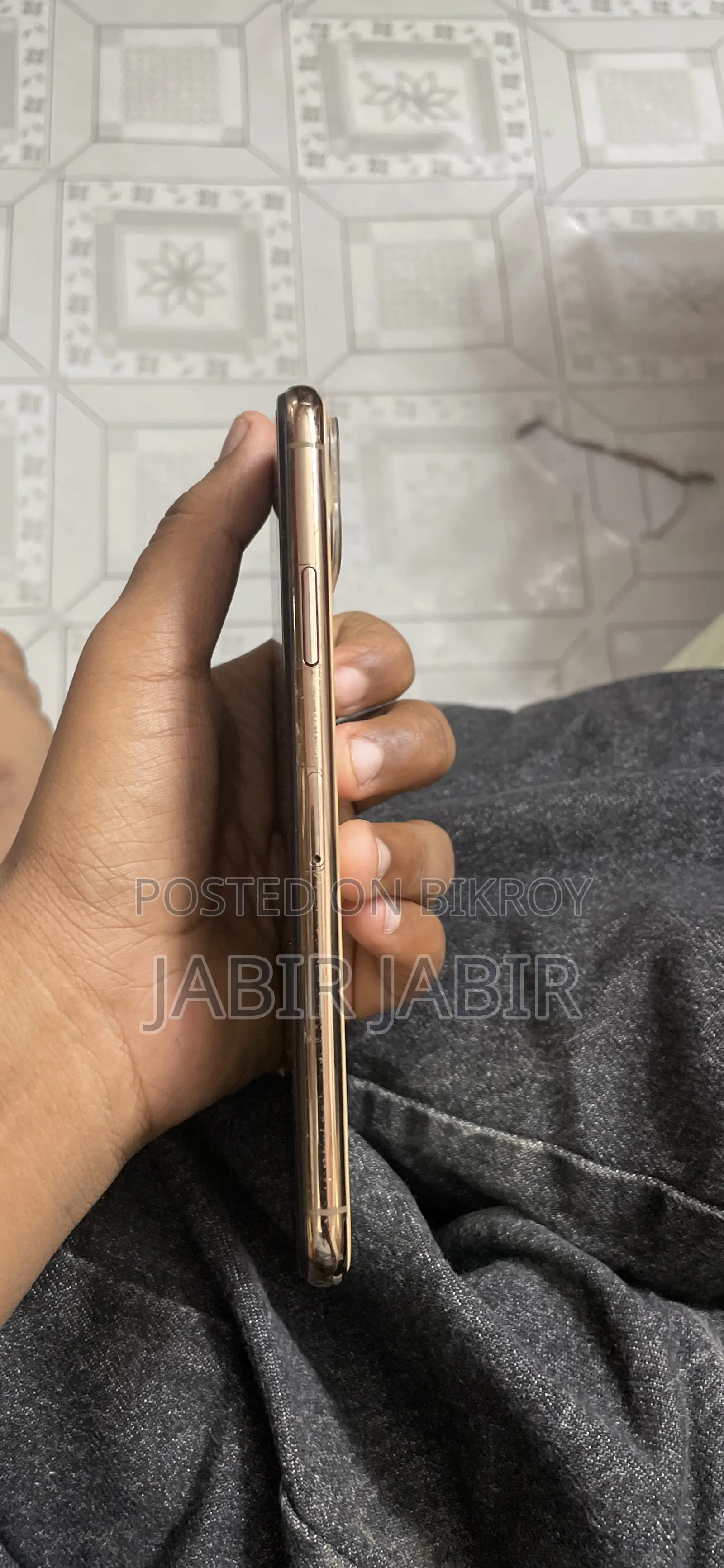 অ্যাপল আইফোন ১১ প্রো ম্যাক্স ৬৪ জিবি গোল্ড