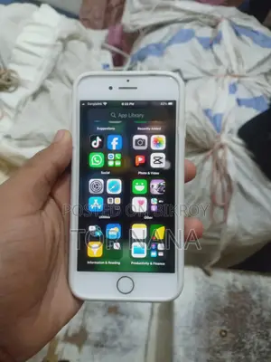 Apple iPhone 7 32 GB Pink