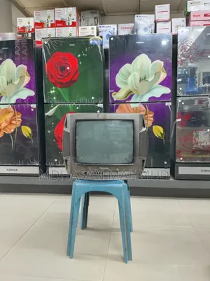 কম দামে টিভি খুবই সুন্দর এখনই লুফে নিন