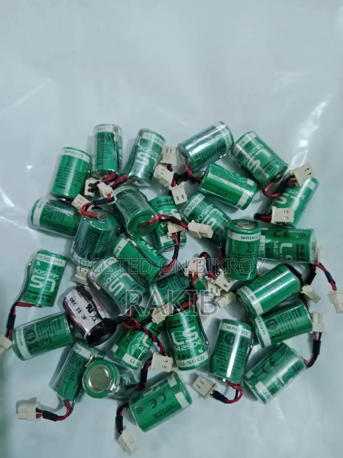 মিটারের ব্যাটারি।