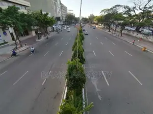 সেক্টর-৬ এ ৫ কাঠার কমার্শিয়াল নর্থ ফেস প্লট