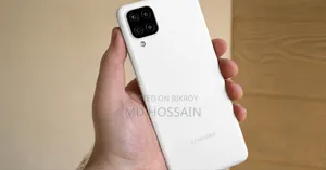 Samsung Galaxy A12 32 GB হোয়াইট