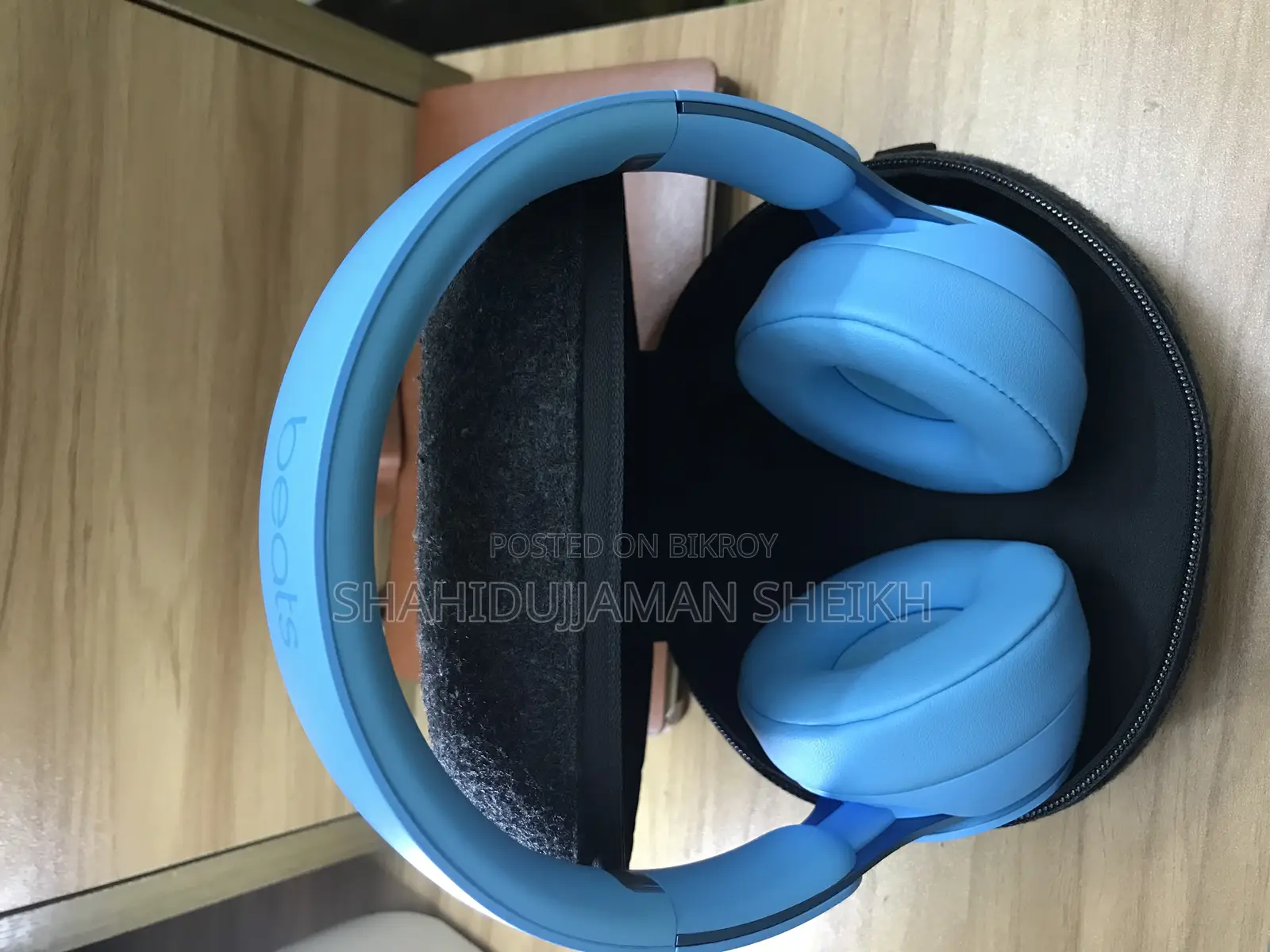 Beats Solo Pro