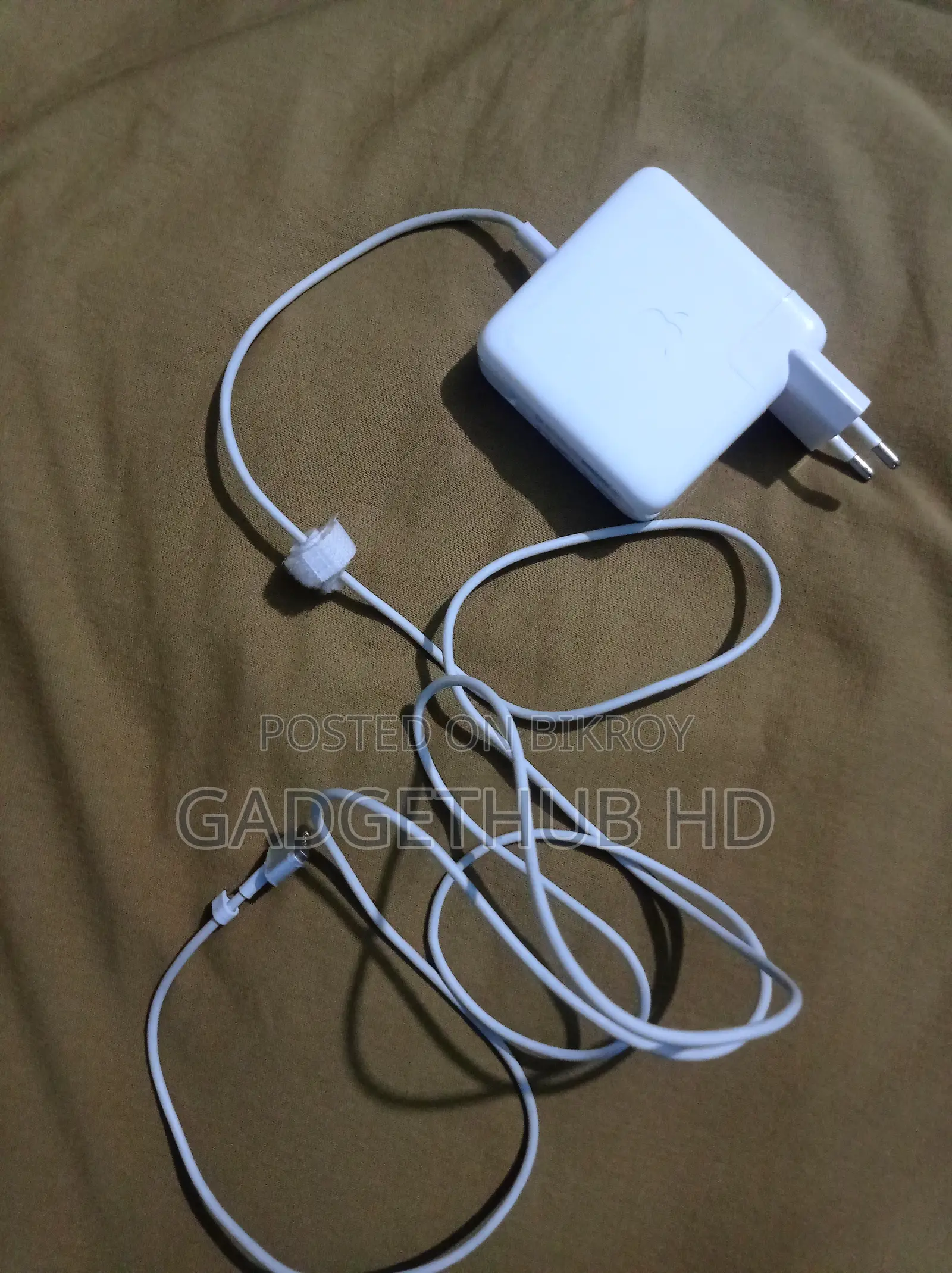 Apple 45w Magsafe 2 14.85v Output Macbook Power Adapter
