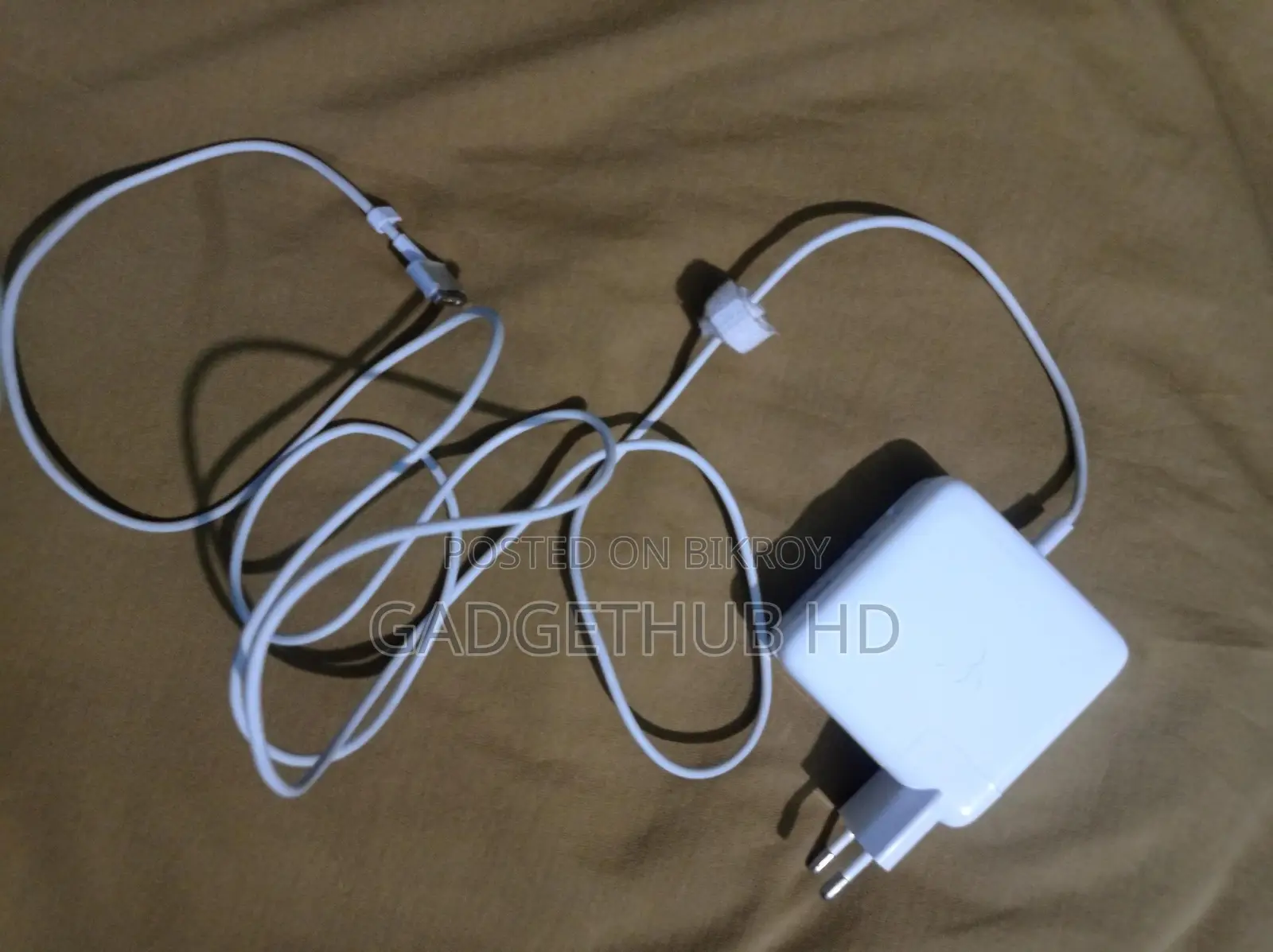 Apple 45w Magsafe 2 14.85v Output Macbook Power Adapter