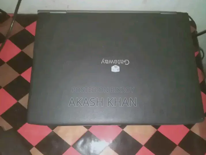 Laptop Gateway CX2615 2GB Intel Core I5 SSD 32GB