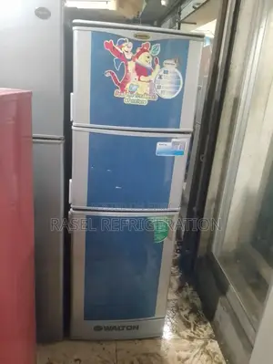 16 Cubic Feet Walton refrigerator. 15 days replacement warranty.