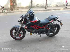 বেনেলি টিএনটি ২০১৮ ব্ল্যাক