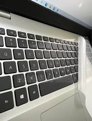 Laptop Dell Inspiron 15 3000 4GB Intel Core I3 SSD 1T