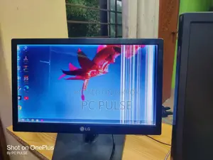 Lg 16 Inch Led Monitor (Display Line Problem)