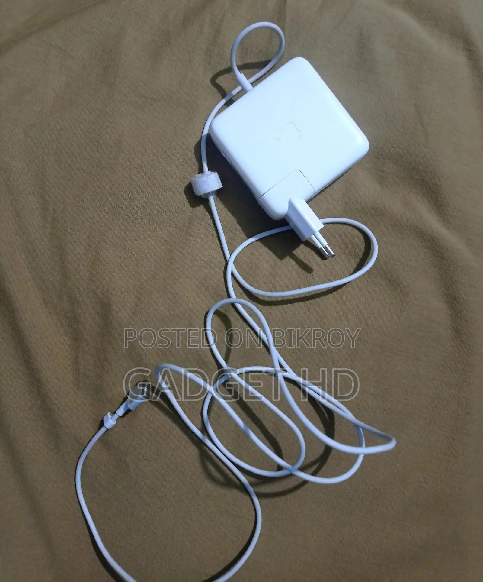 Apple 45w Magsafe 2 14.85v Output Macbook Power Adapter