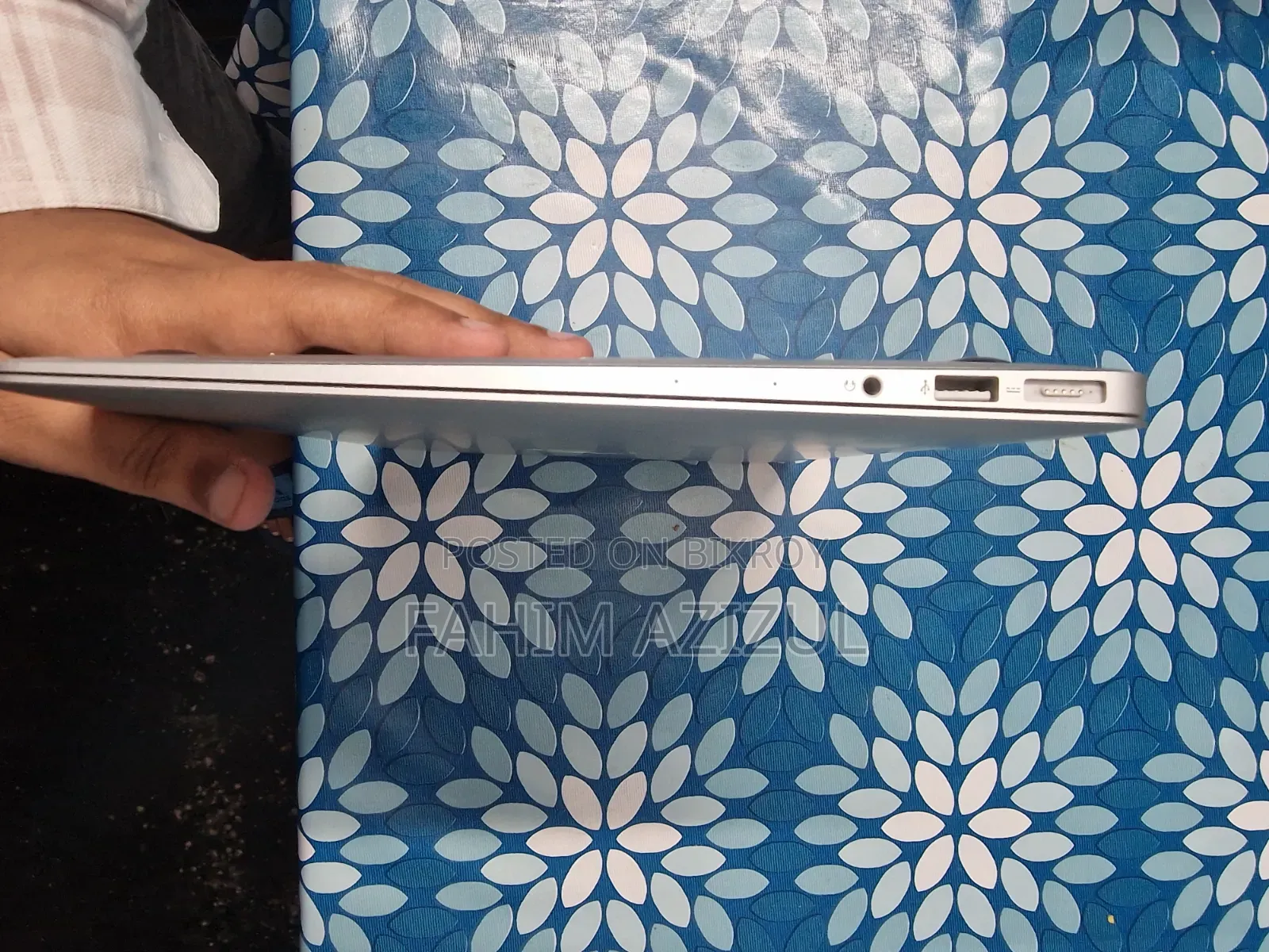 Laptop Apple MacBook Air 2017 8GB Intel Core i5 SSD 128GB