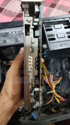 একটি গ্রাফিক্স কার্ড বিক্রি হবে