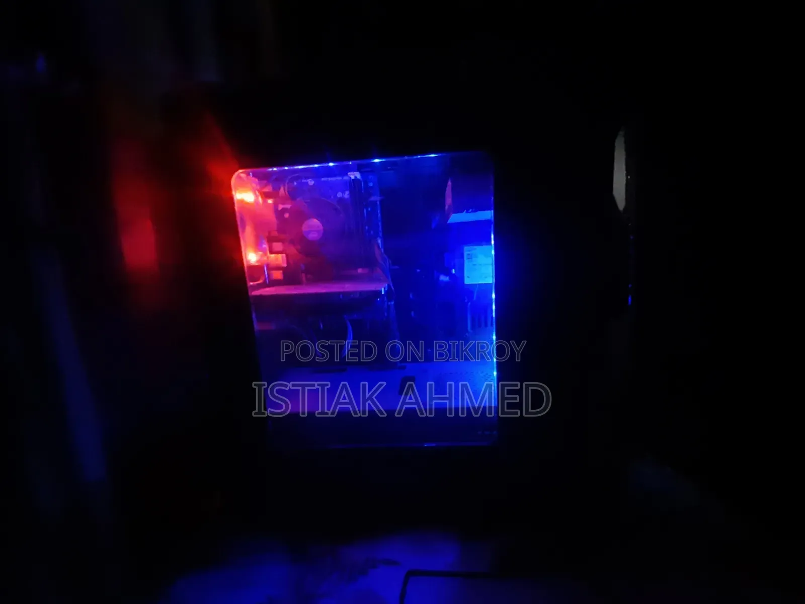 Thermaltake Versa N24 Mid-Tower Chassis