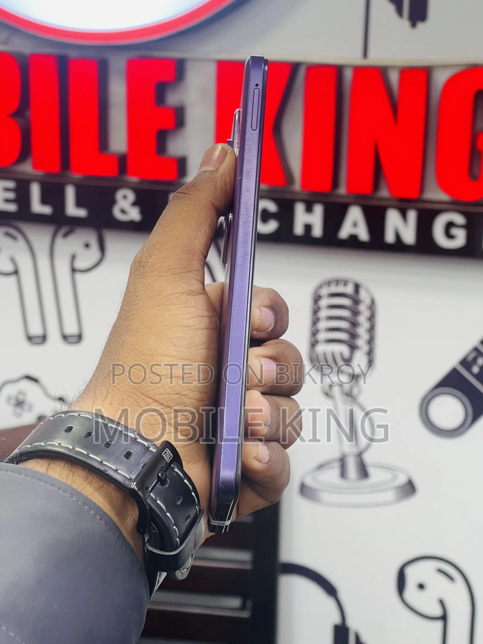 Vivo T4x 128 GB Purple