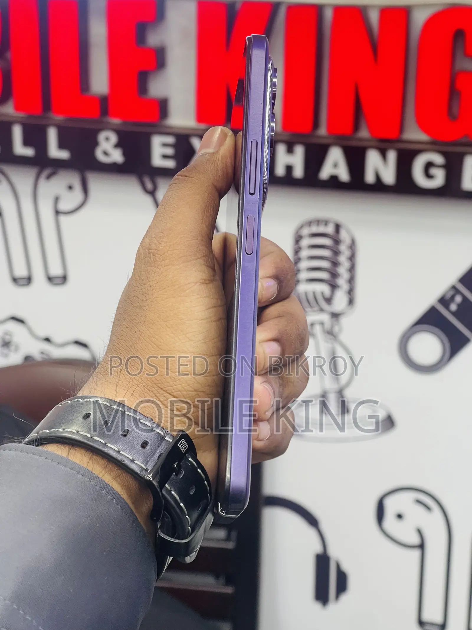 Vivo T4x 128 GB Purple