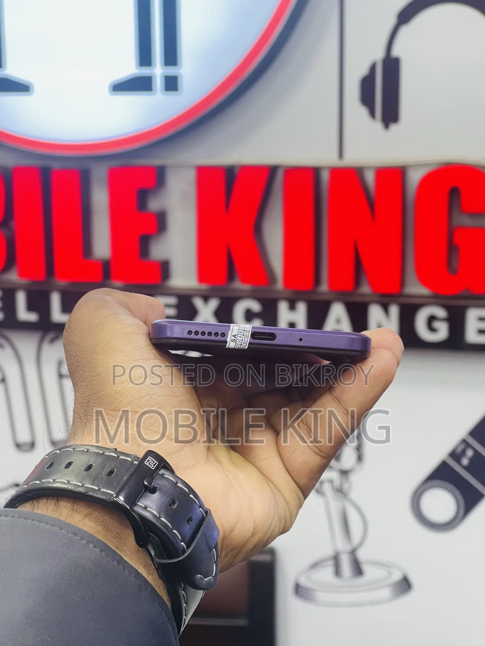 Vivo T4x 128 GB Purple