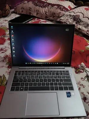 Laptop HP ZBook Firefly 14 G10 16GB Intel Core I7 SSD 512GB
