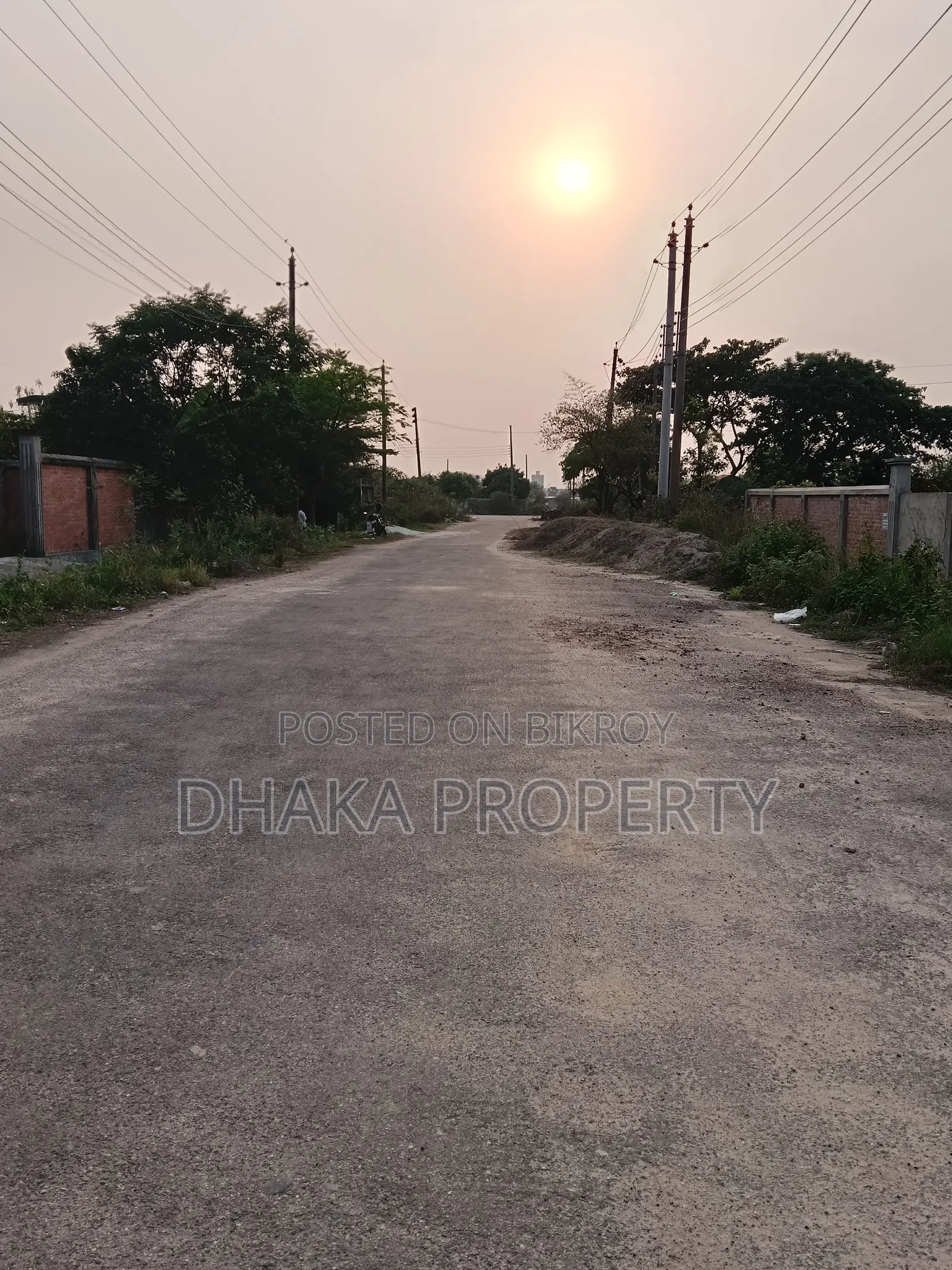 5 Katha Park South Facing Sector-16/D