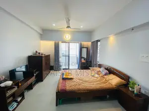 Furnished 4bdrm Apartment in Bashundhara, Basundhara for Sale