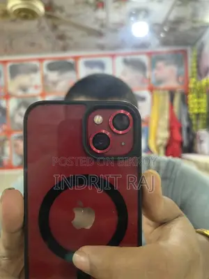 Apple iPhone 13 128 GB Red