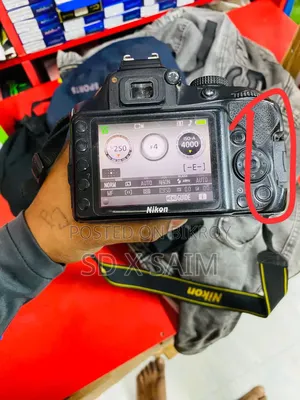 Nikon D 3400