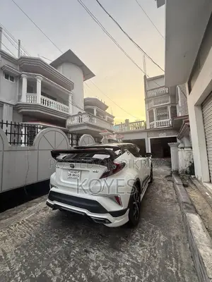 Toyota C-Hr 2018 Pearl