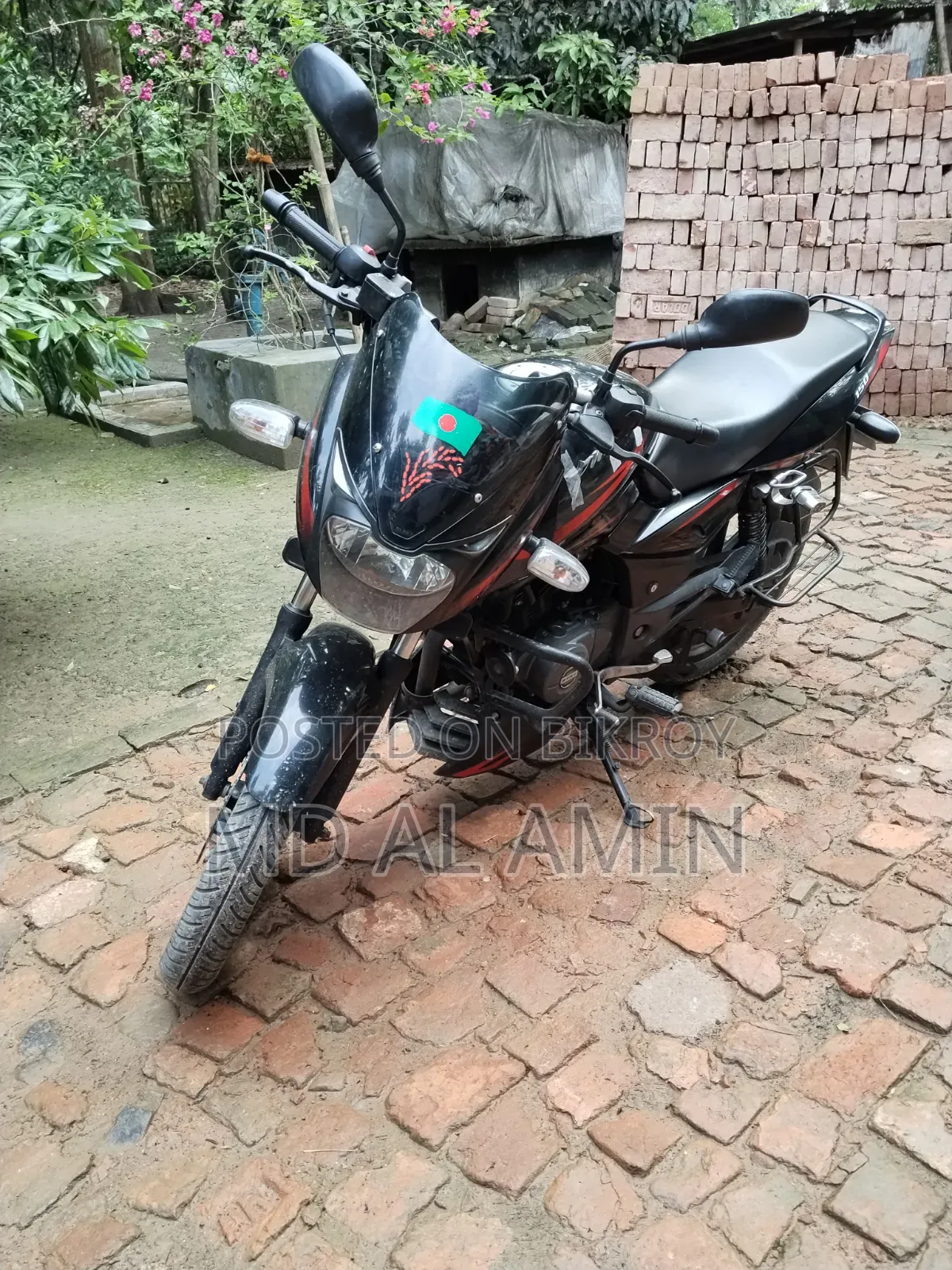 Bajaj Pulsar 150 2021 Red
