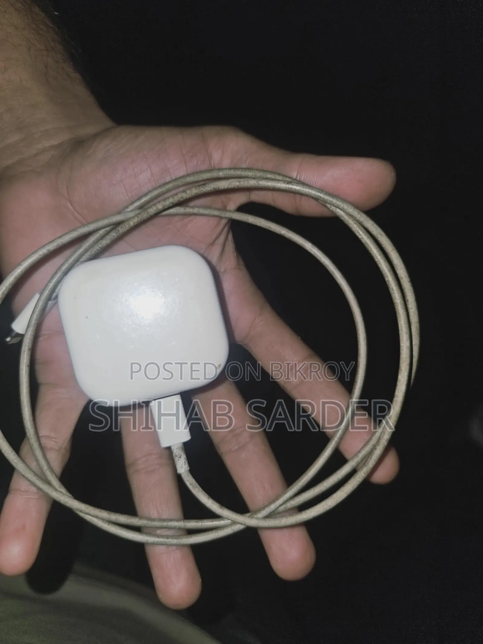 অ্যাপল চার্জার ১৮ ওয়াট