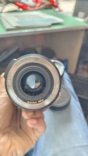 Canon 18-200 Mm STM Lens