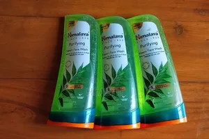 Himalaya Purifying Neem Face Wash (300ml)