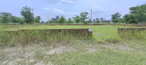 বসুন্ধরা এন ব্লকে ৬ কাঠার প্লট বিক্রয় হবে