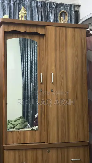 Double Door Wardrobe