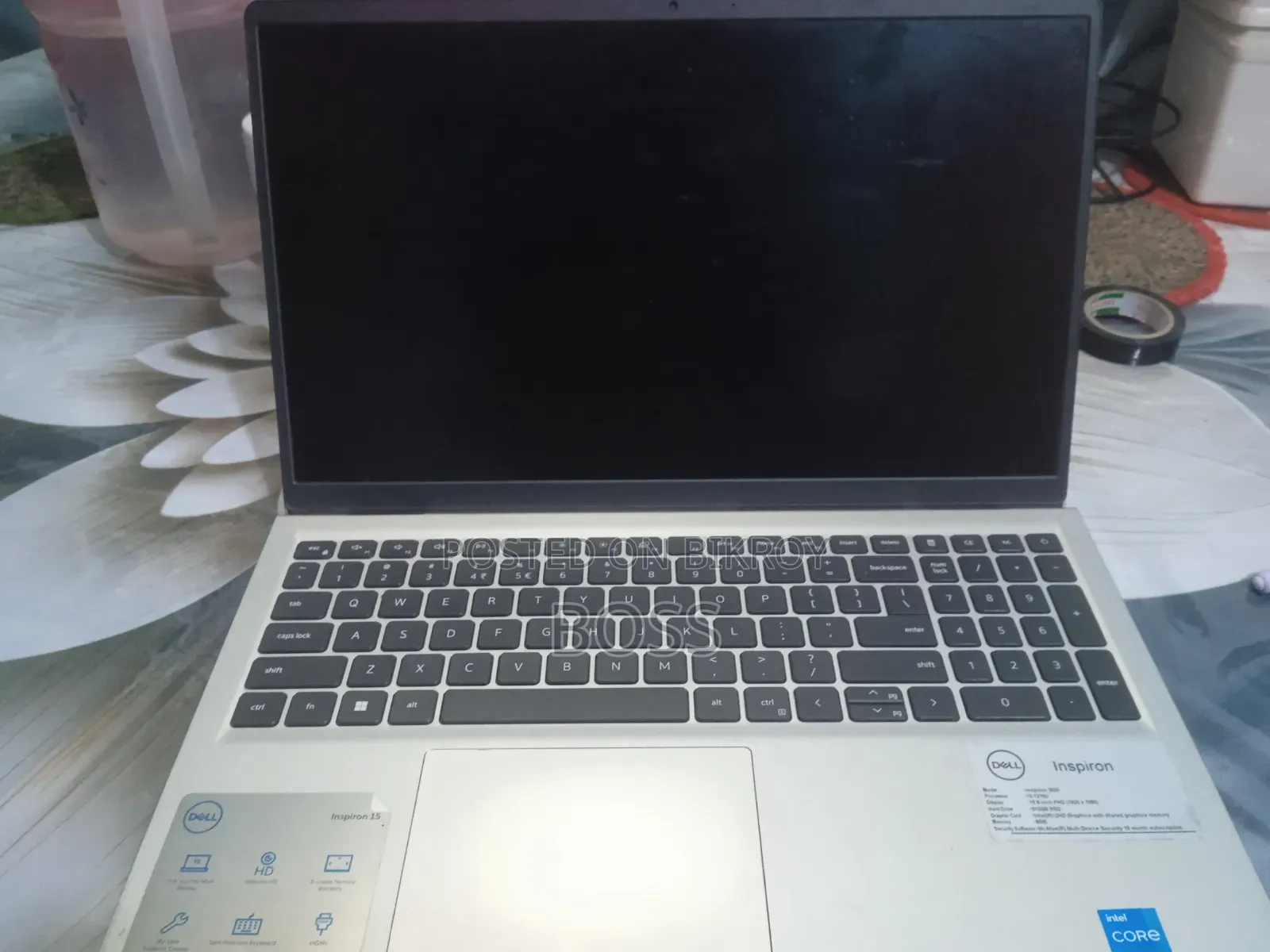 Laptop Dell Inspiron 15 8GB Intel Core i3 HDD+SSD 512GB