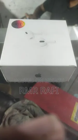 Apple 2nd Generation Earbuds