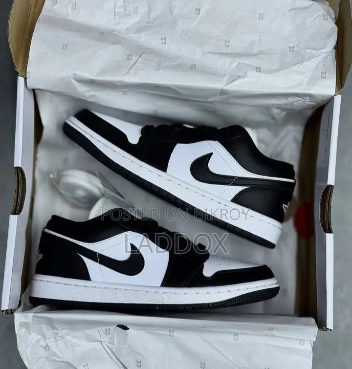 Air Jordan 1 Low