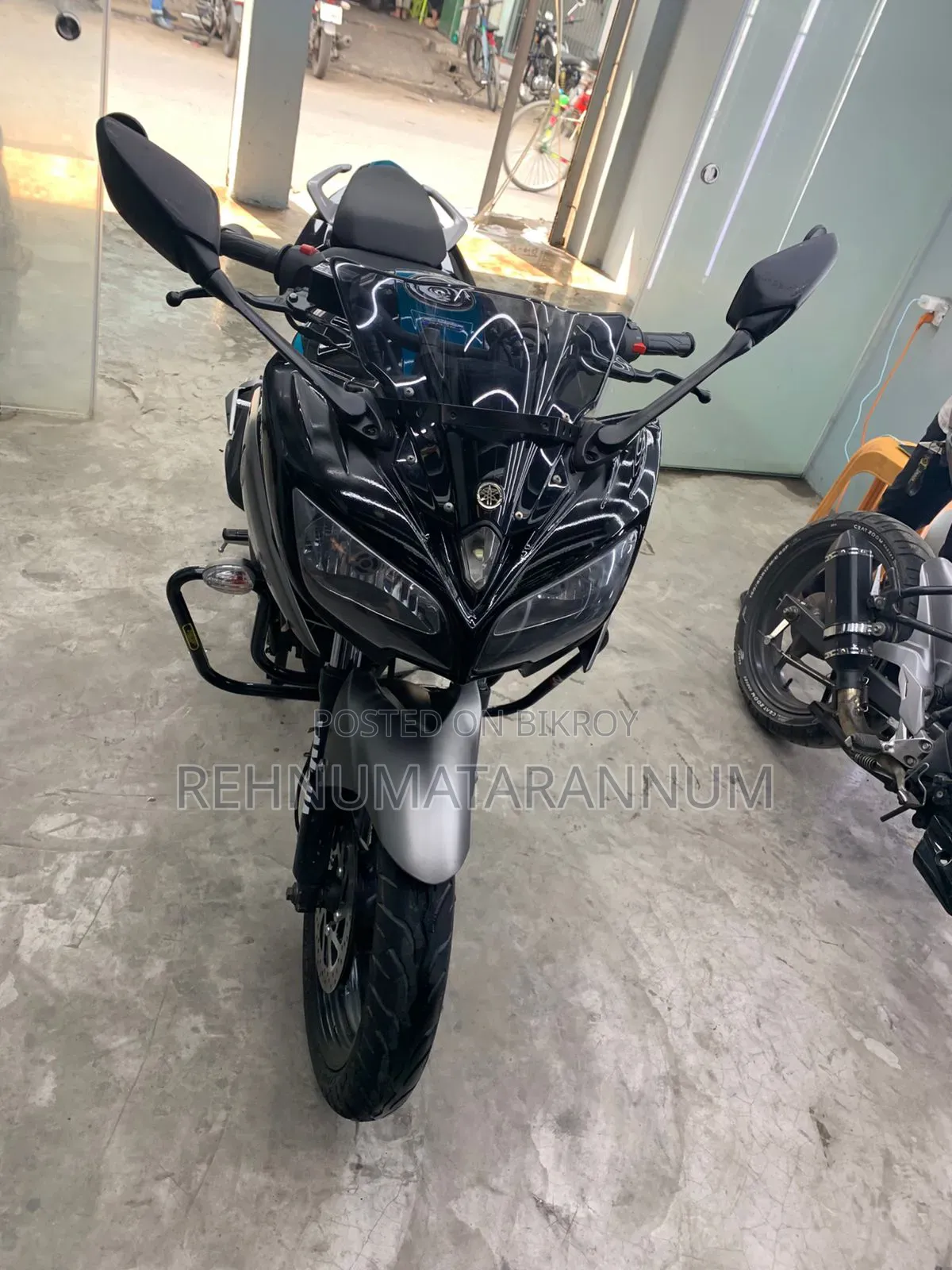 Yamaha 2017 Blue