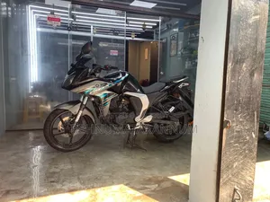 Yamaha 2017 Blue