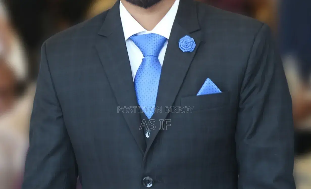 টপ টেনেন স্যুট মাত্র একদিন ব্যবহারিত।